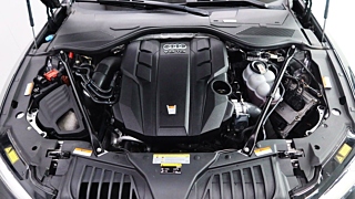 AUDI A8 D5 2021