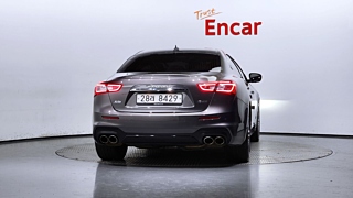 MASERATI GHIBLI 2018