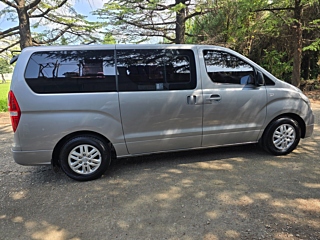 HYUNDAI STAREX GRAND 2016