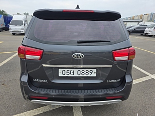 KIA CARNIVAL 2016