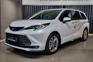 TOYOTA SIENNA  4 GENERATION 2.5 Hybrid 2WD 2023