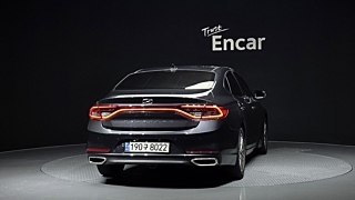 HYUNDAI GRANDEUR IG 2017