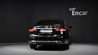MERCEDES BENZ E-CLASS W213 2022
