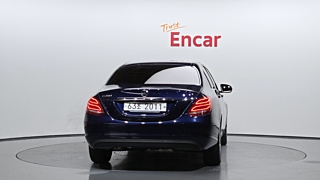MERCEDES BENZ C-CLASS W205 2018