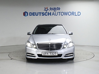 MERCEDES BENZ E-CLASS W212 2011
