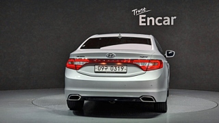 HYUNDAI GRANDEUR HG HYBRID 2016