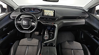 PEUGEOT 5008 2018