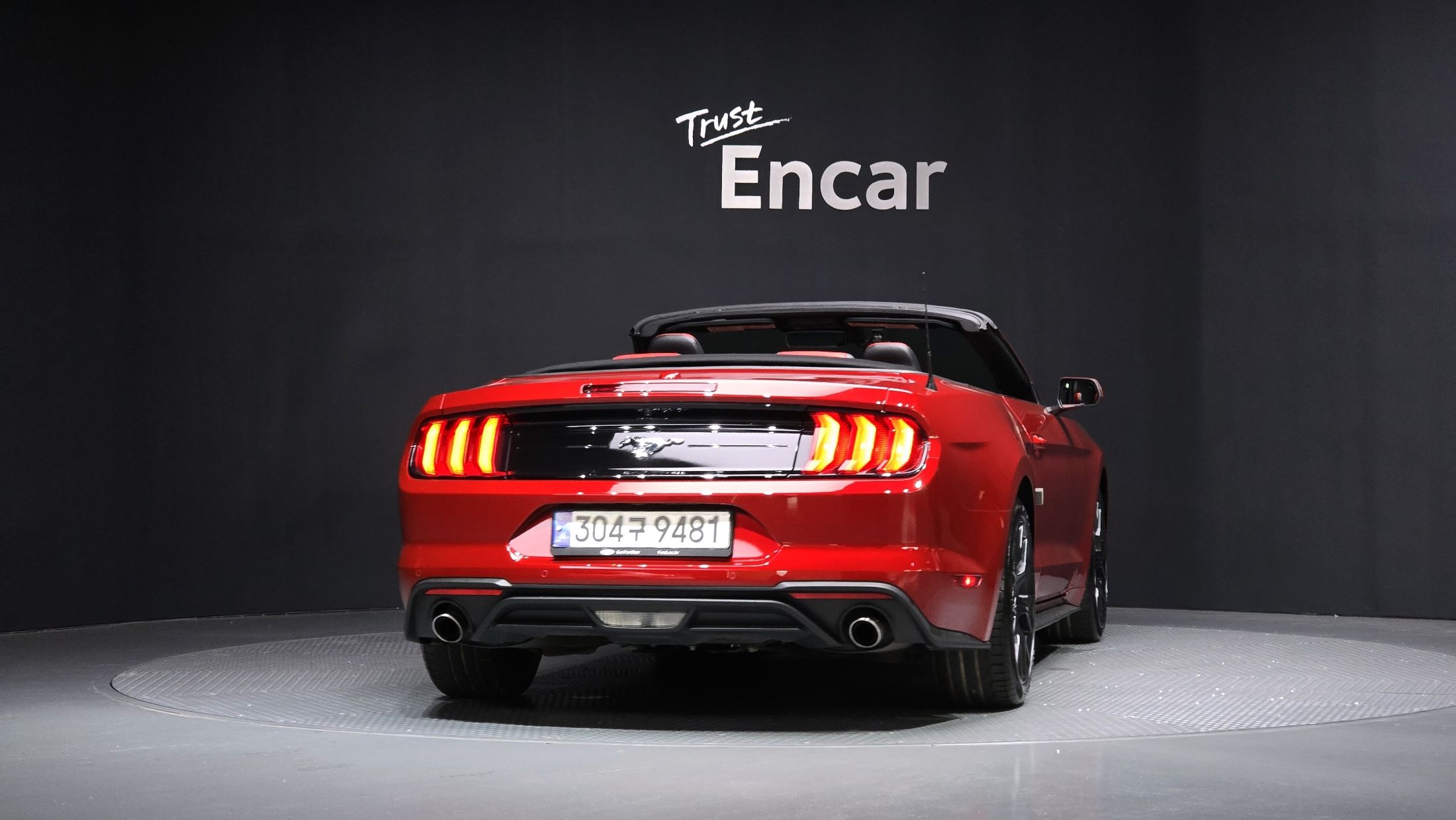FORD MUSTANG 2021