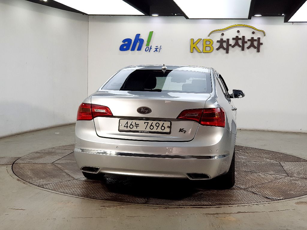 KIA K7 2010