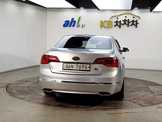 KIA K7 2010