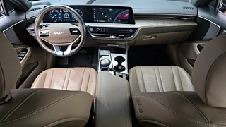 KIA K8  3.5 Gasoline 4WD 2021