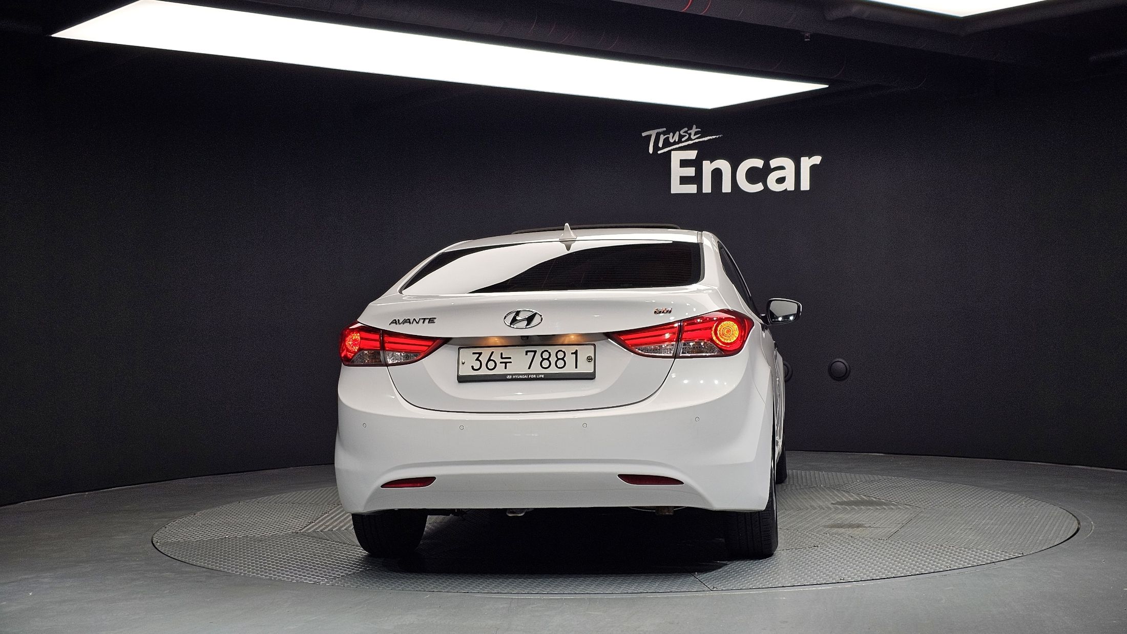 HYUNDAI AVANTE MD 2013