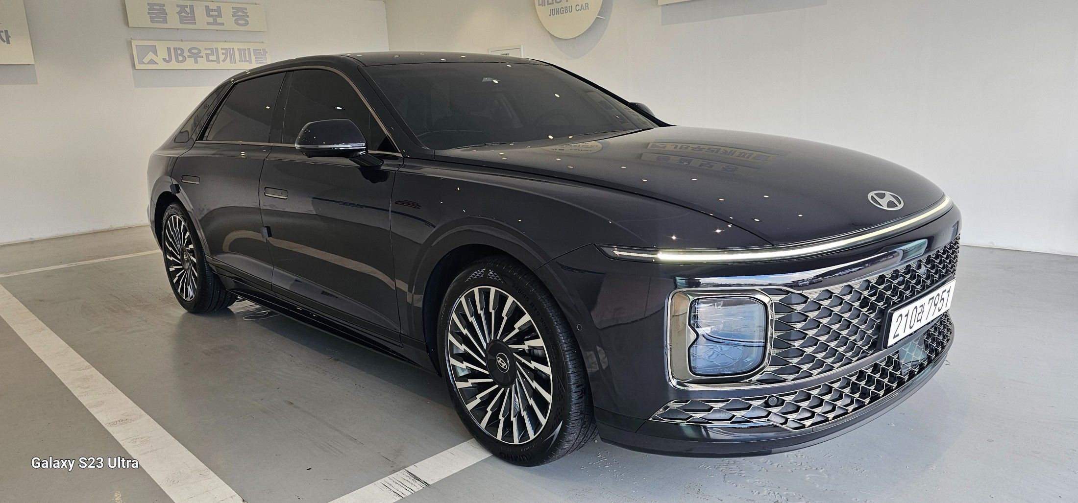 HYUNDAI GRANDEUR GN7 2023