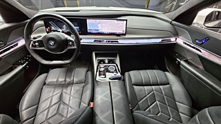 BMW 7-SERIES G70 2023