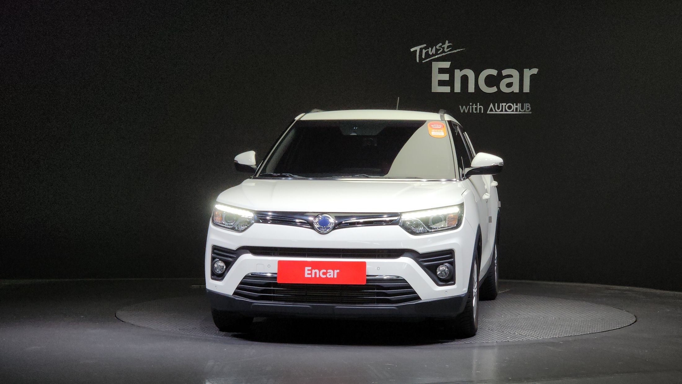 SSANGYONG TIVOLI VERY NEW 2020