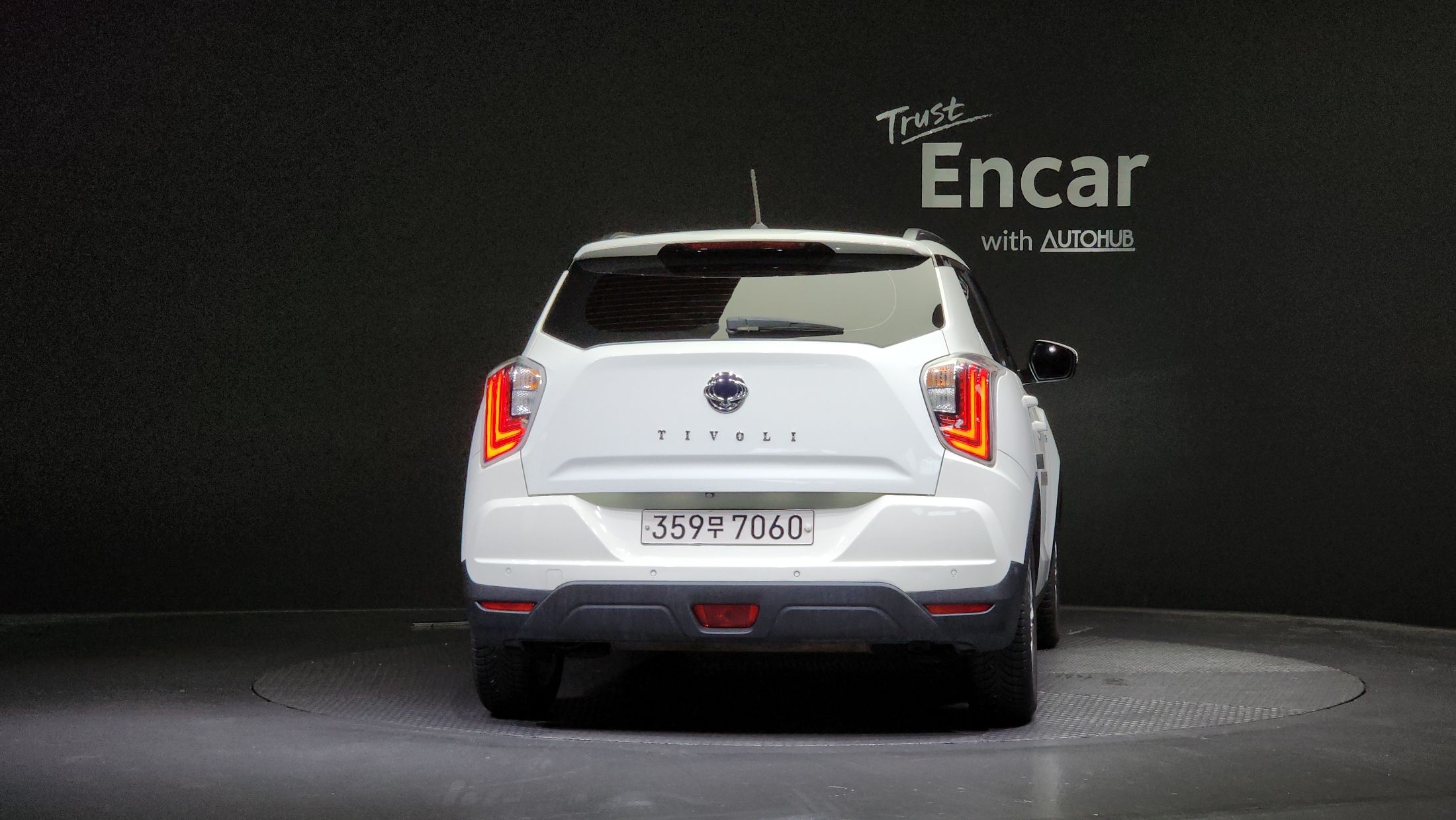 SSANGYONG TIVOLI VERY NEW 2020