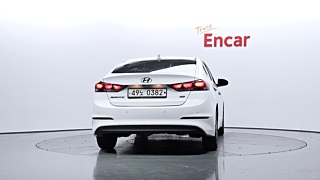 HYUNDAI AVANTE AD 2016