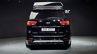 KIA CARNIVAL 2018