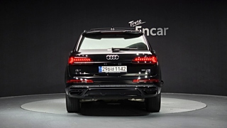 AUDI Q7 4M  55 TFSI Quattro Premium 2022