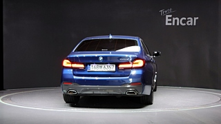 BMW 5-SERIES G30 2020