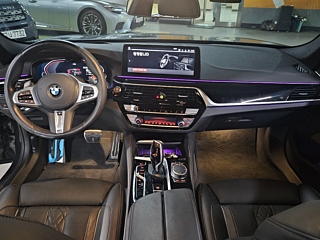 BMW 5-SERIES G30 2023