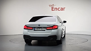 BMW 5-SERIES G30 2022