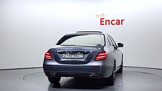 MERCEDES BENZ E-CLASS W213 2019