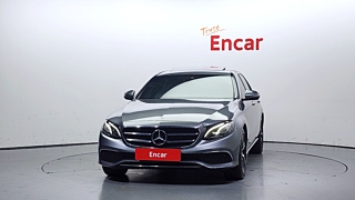 MERCEDES BENZ E-CLASS W213 2019
