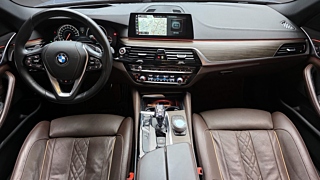 BMW 5-SERIES G30 2018