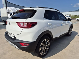 KIA STONIC 2019