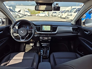 KIA STONIC 2019