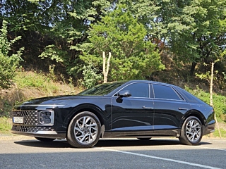 HYUNDAI GRANDEUR GN7 2023