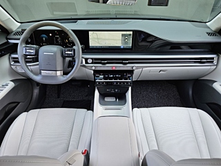 HYUNDAI GRANDEUR GN7 2023