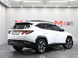 HYUNDAI TUCSON NX4 2021