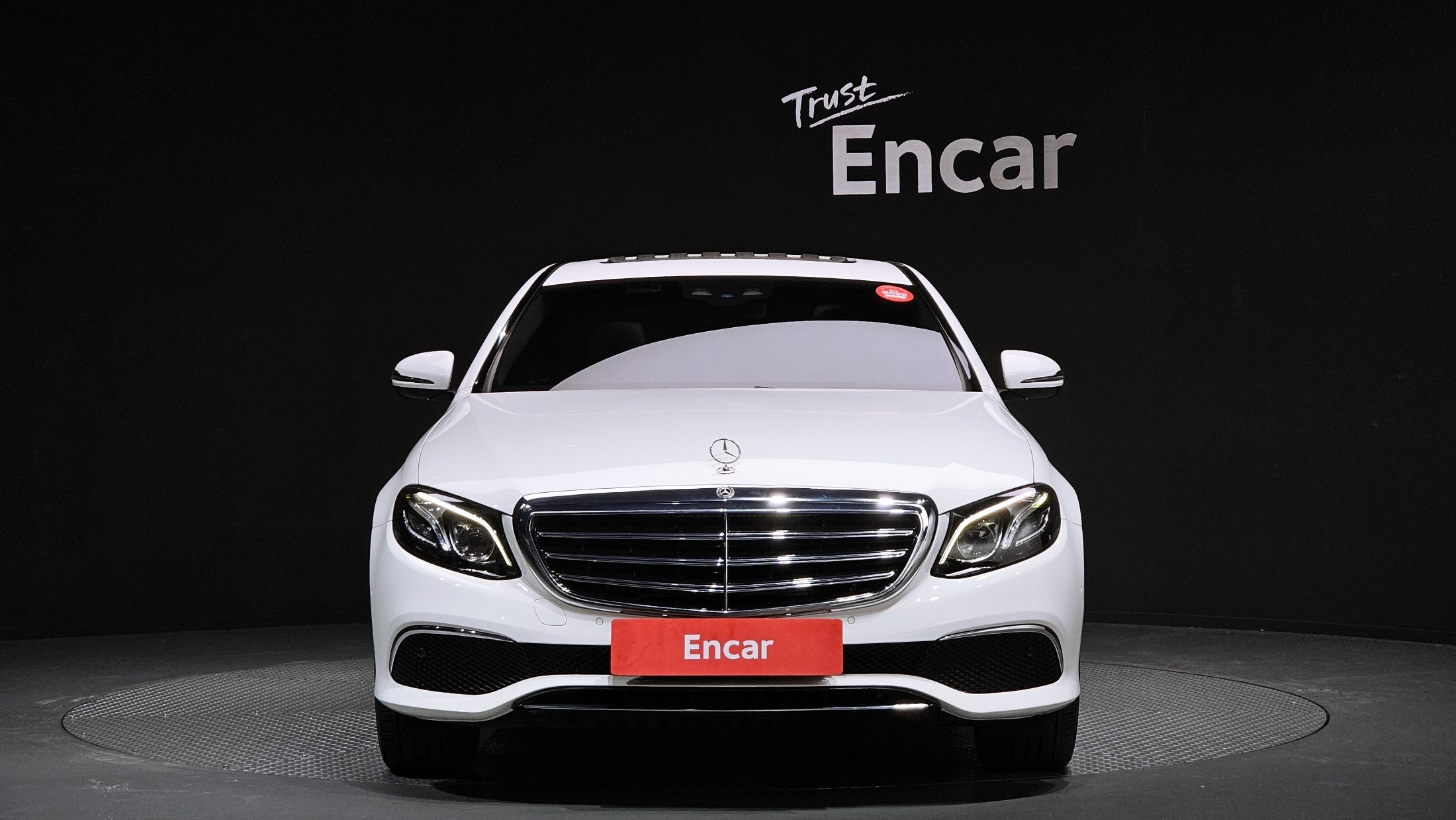 MERCEDES BENZ E-CLASS W213 2018