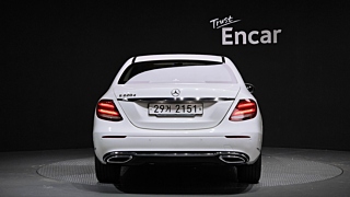 MERCEDES BENZ E-CLASS W213 2018