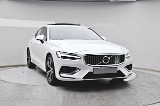 VOLVO S60 2019