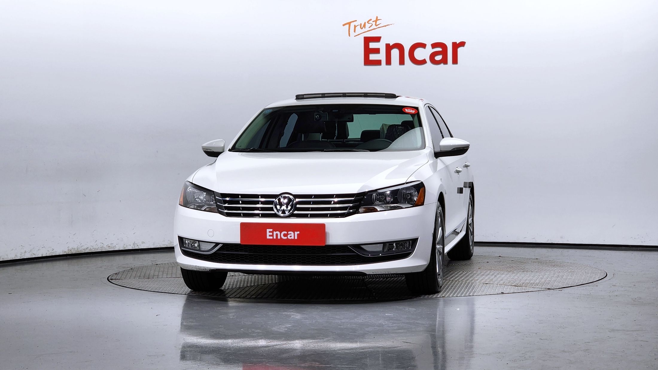 VOLKSWAGEN PASSAT 2015