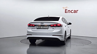 HYUNDAI AVANTE AD 2016