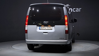 HYUNDAI STARIA 2022