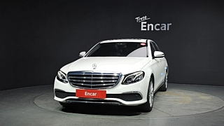 MERCEDES BENZ E-CLASS W213 2020