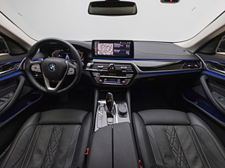 BMW 5-SERIES G30 2021