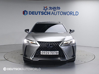 LEXUS UX250H 2020