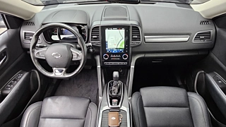 SAMSUNG QM6 2022