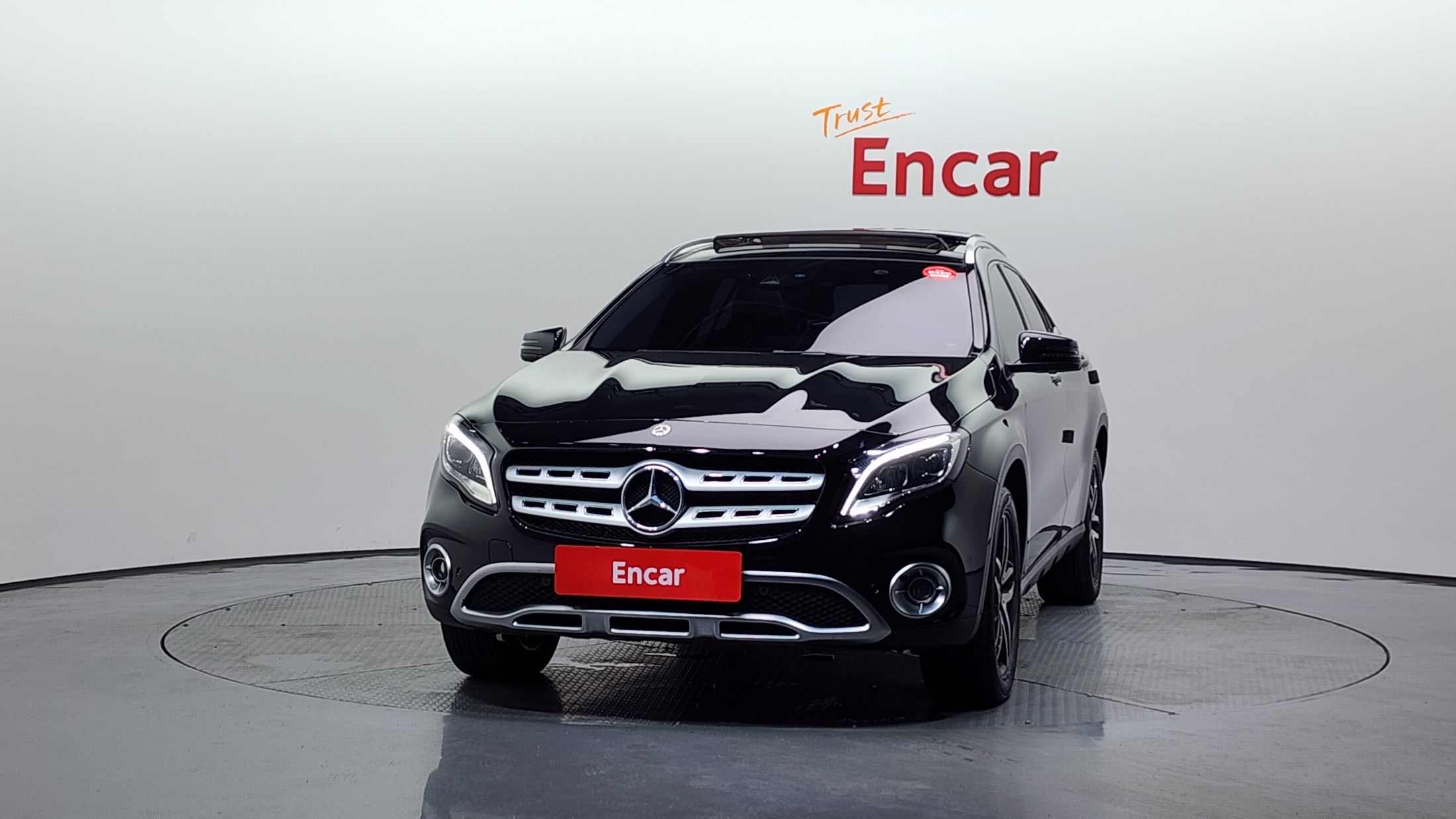 MERCEDES BENZ GLA-CLASS X156 2018