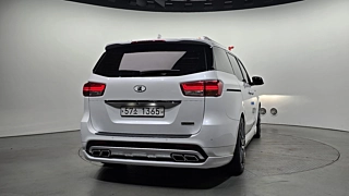 KIA CARNIVAL 2016