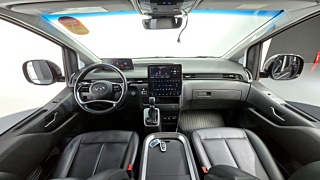 HYUNDAI STARIA 2022
