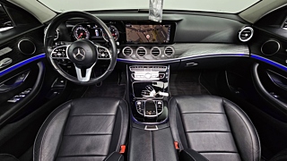 MERCEDES BENZ E-CLASS W213 2019