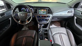 HYUNDAI LF SONATA HYBRID 2017