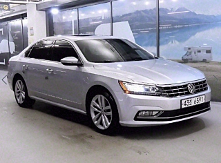 VOLKSWAGEN PASSAT  2.0 TSI 2018